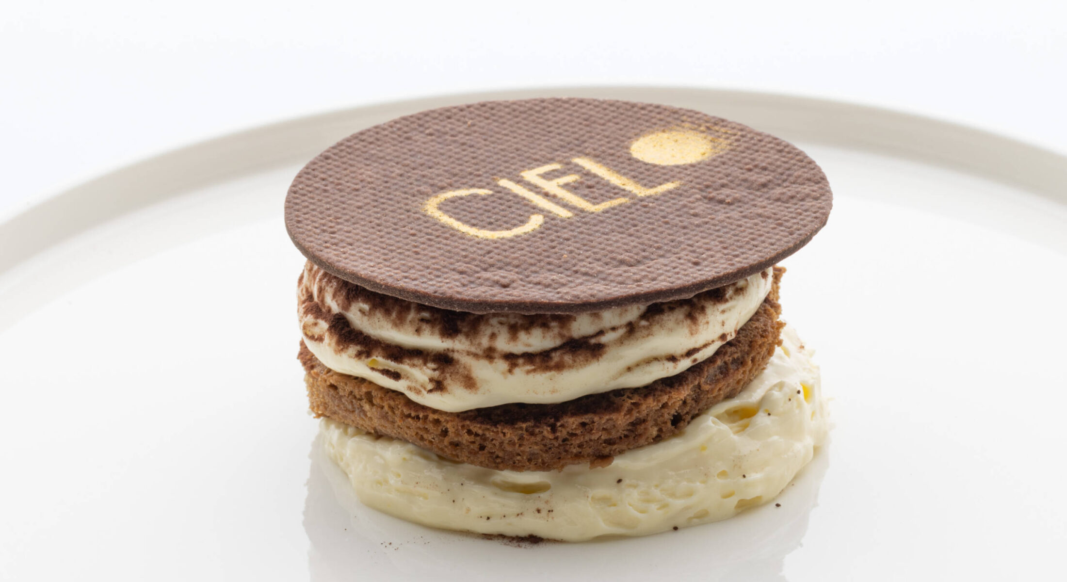 Ristorante_cielo_Cagliari_Tiramicielo_Mousse_mascarpone_Pan_di_Spagna_caffè_Cialda_cacao_01w